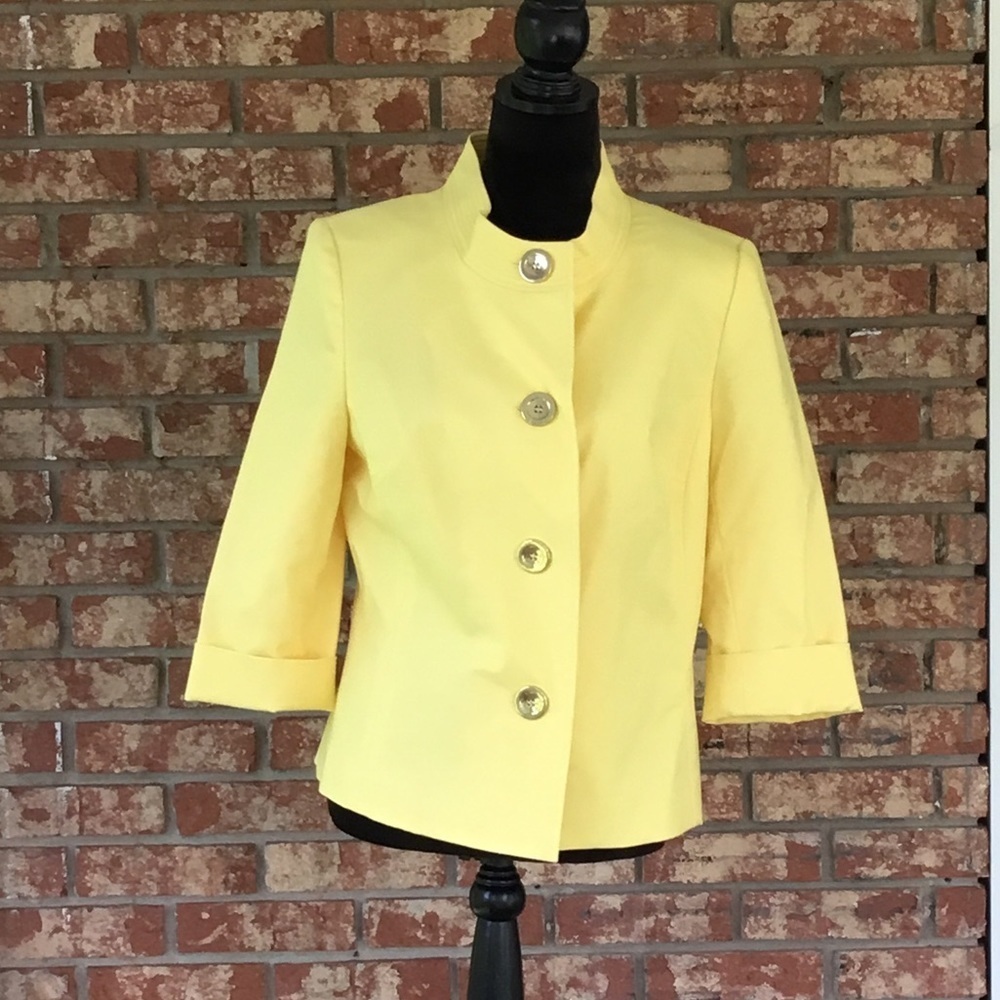 Boutique Essentials Jacket - Picture 1 of 7